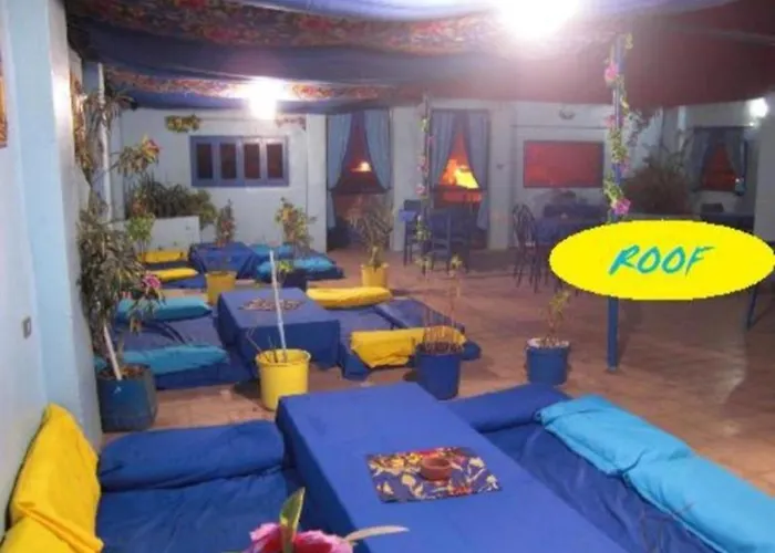 Oasis Hotel